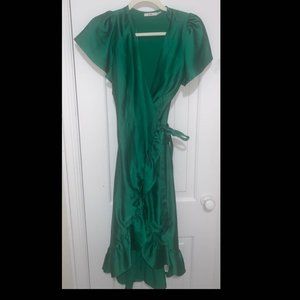 Emerald Green Satin Francesca’s Mi Ami Flutter Sleeve Ruffle Wrap Dress